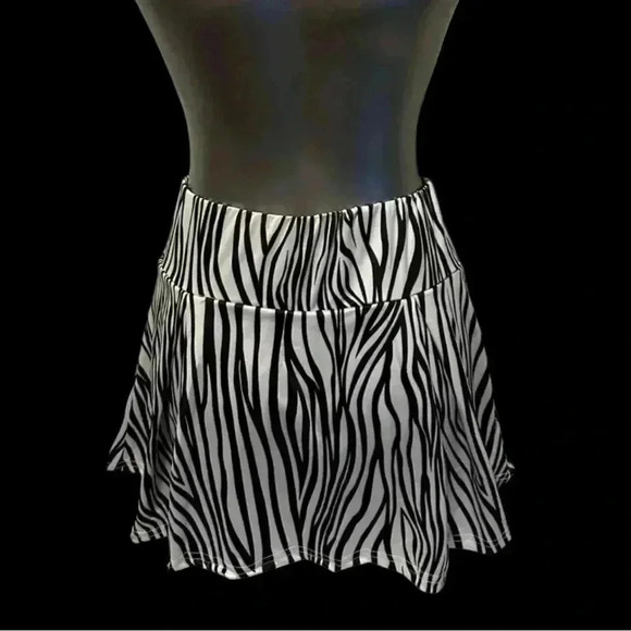 💟Zebra Print Skort - Picture 3 of 15